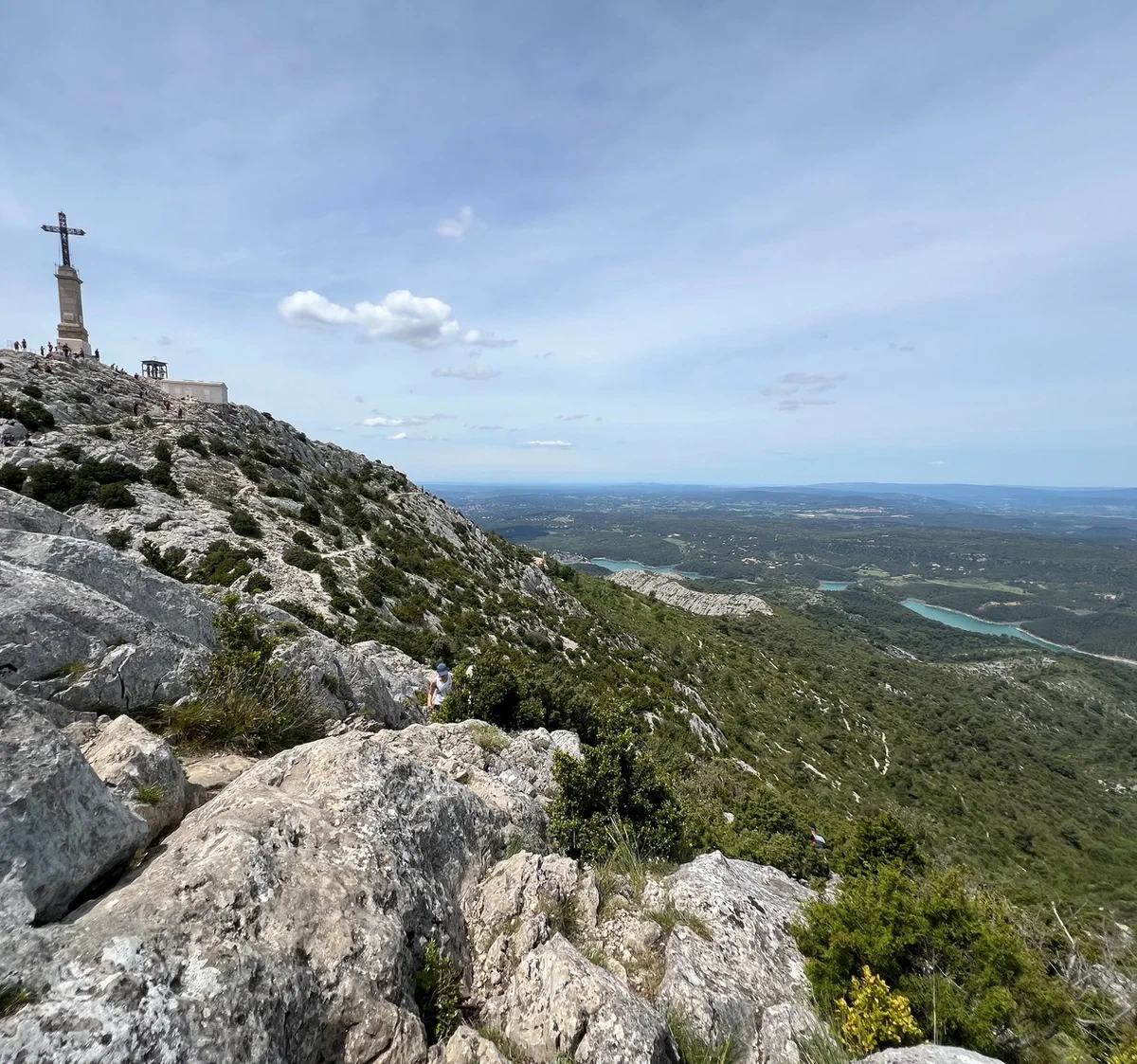 Croix de provence par le sentier des Plaideurs