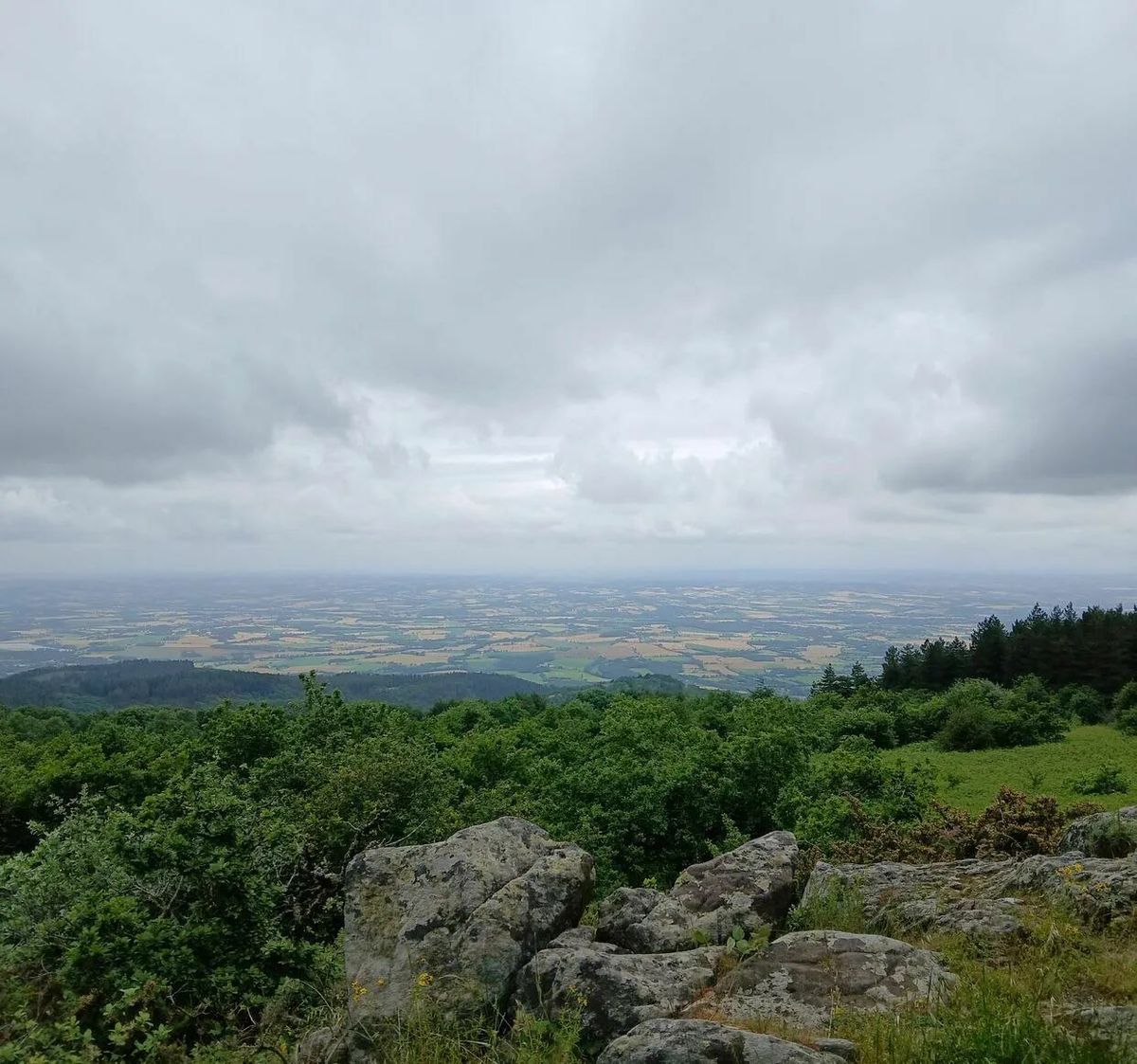 Croix de Montalric jusqu'aux Granges Vieilles