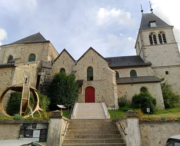 Entre vignobles et forêt de la Vierge : Champagne