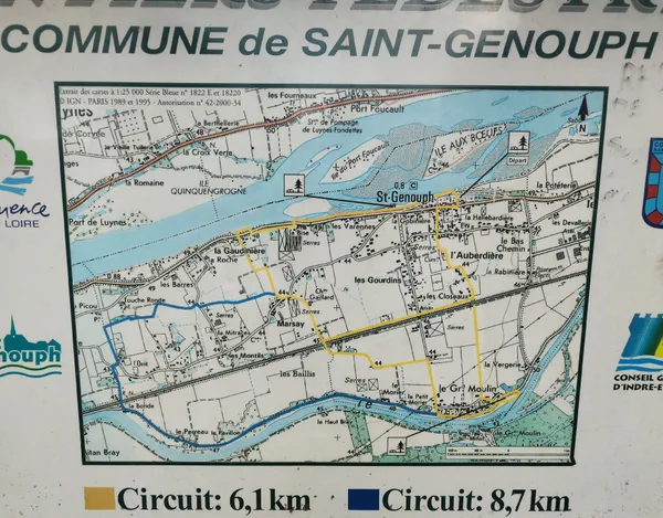 saint-genouph-sentier-des-varennes