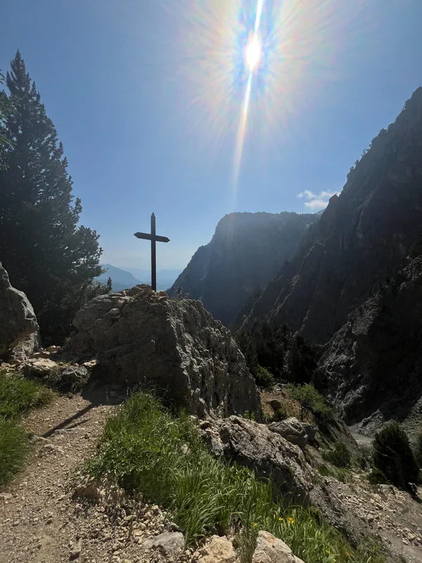 Des Fourchaux au Pas de l'Aiguille et Refuge de Chaumailloux