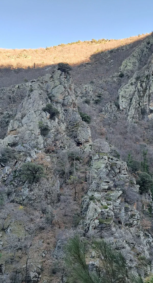 Crete Rocheux Découverte des gorges de la Carança