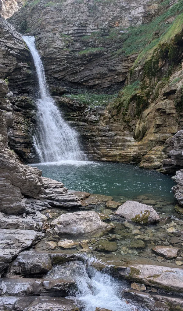 Colmars Path Colmars-les-Alpes et trempette à la cascade de la Lance
