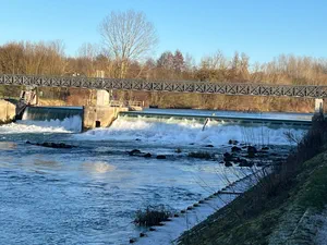 cpa 77 chelles le canal peniche
