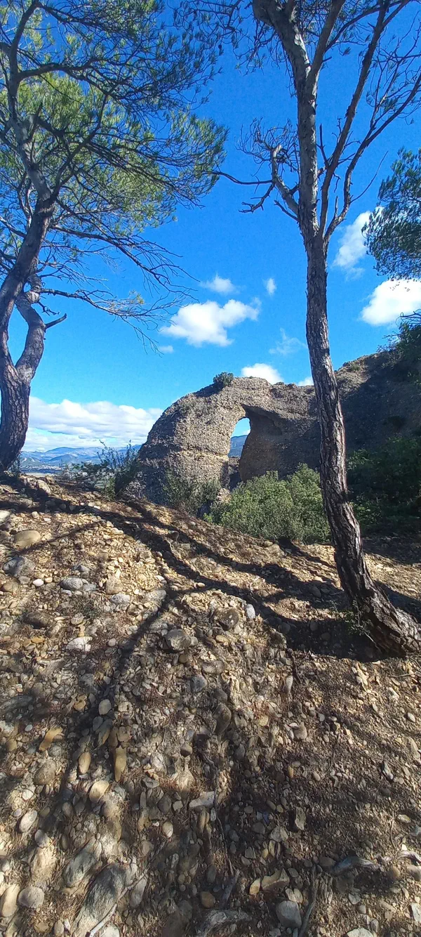 Crete Rocheux Incroyable falaise des Pénitents et panoramas sublimes