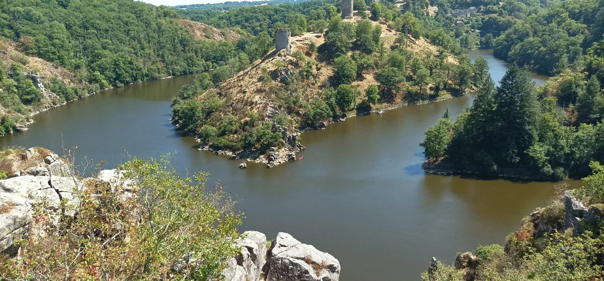 Rocher de la Fileuse à St-Jallet