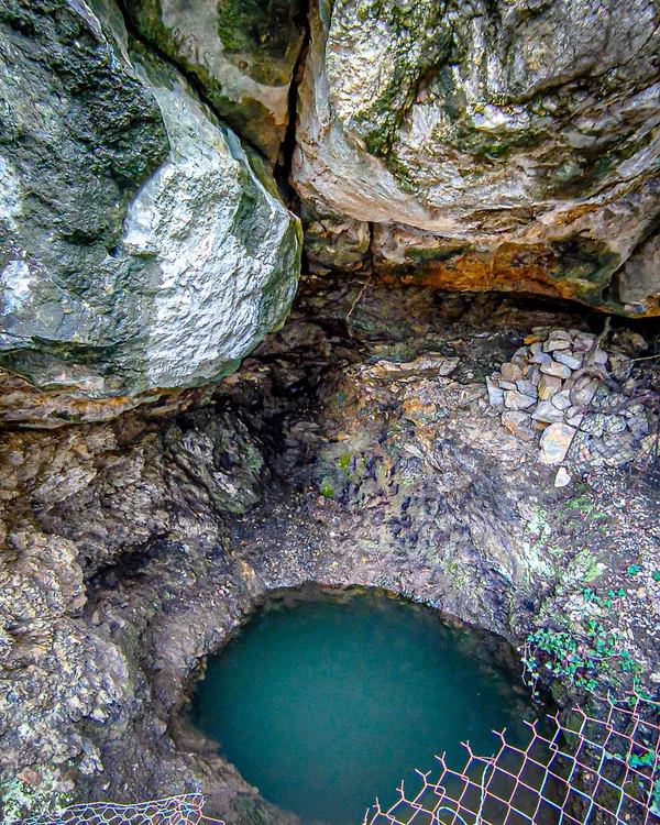 Vestiges du château de Cabrières et ambiance médiévale