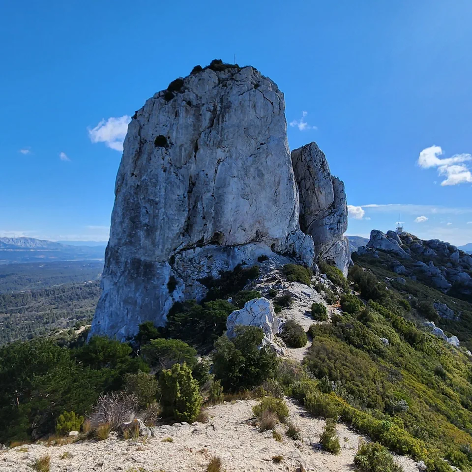 Crete Rocheux Massif de l'Étoile : les plus belles randonnées et balades